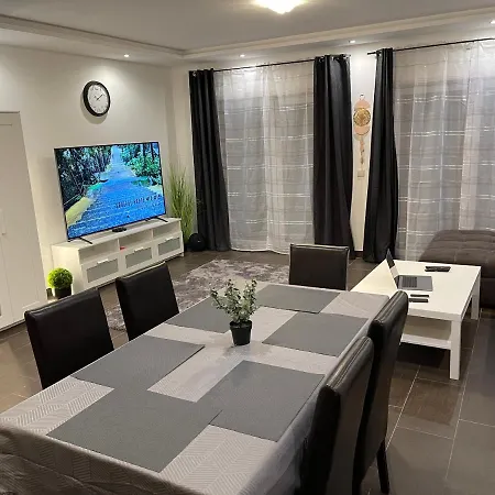 Malibu Apartman&jacuzzi Mişcolţ