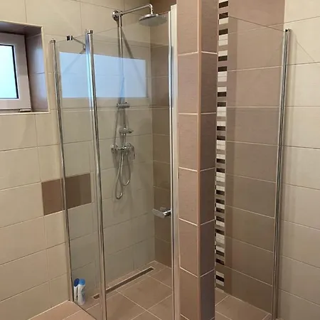 Malibu Apartman&jacuzzi