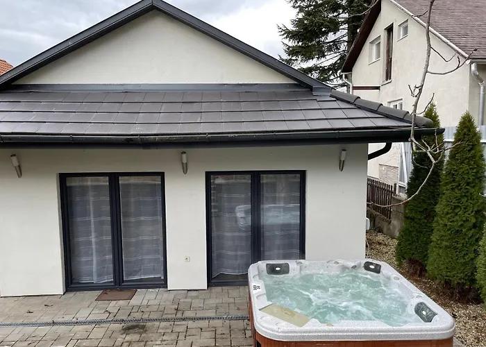 Lägenhet Malibu & Jacuzzi